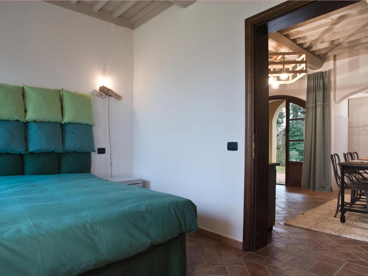 San Ruffino Apartments Lari Екстер'єр фото