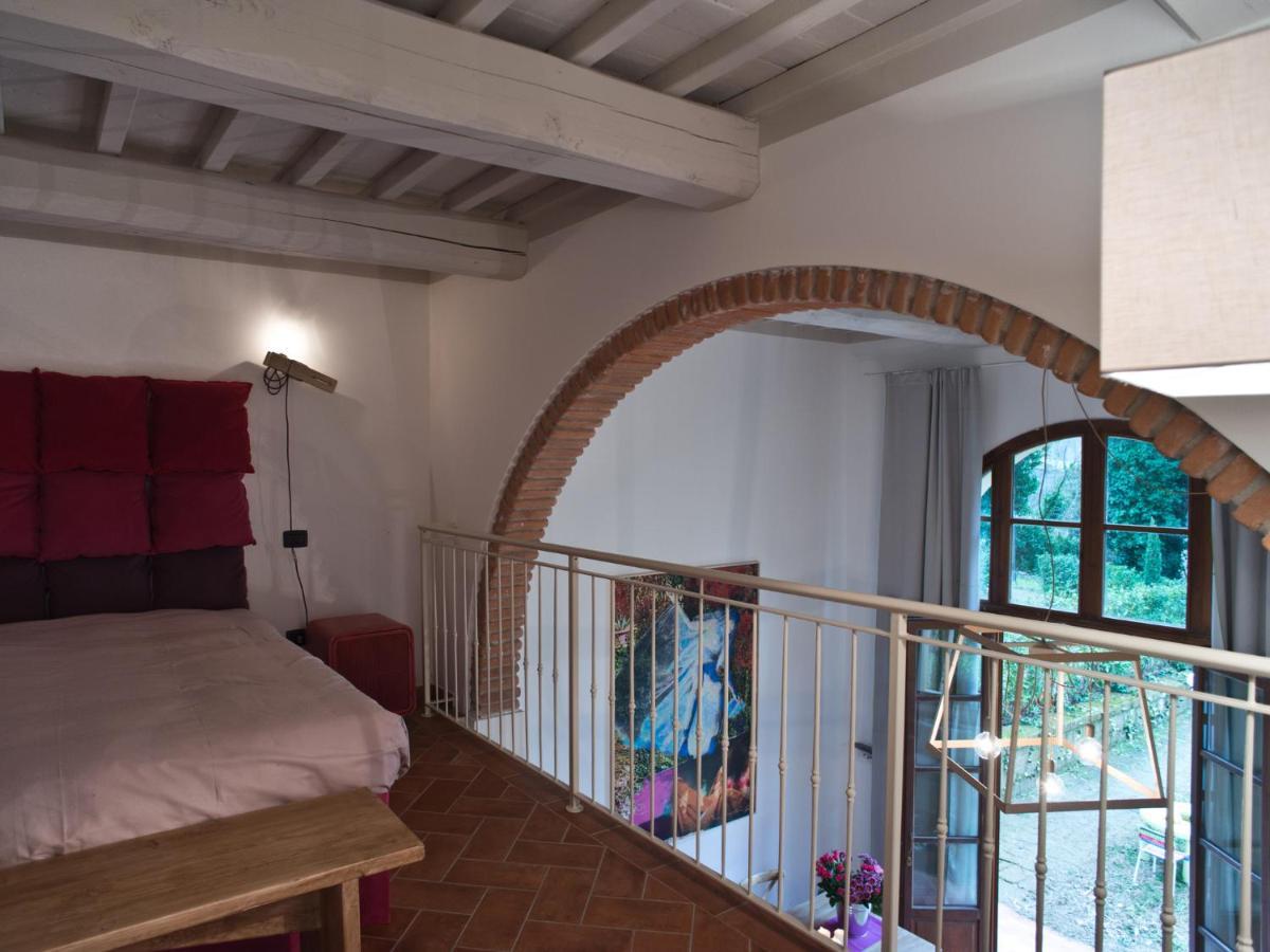 San Ruffino Apartments Lari Екстер'єр фото