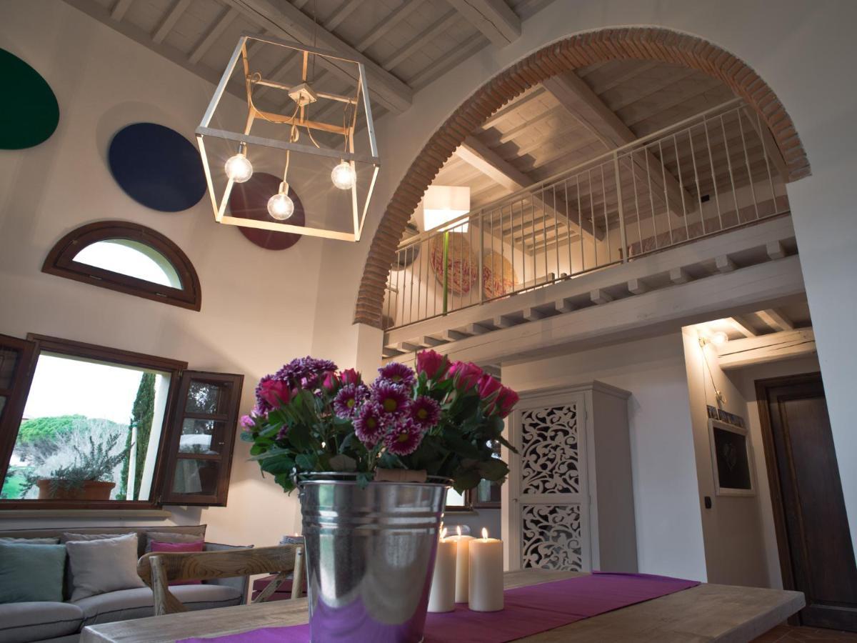San Ruffino Apartments Lari Екстер'єр фото