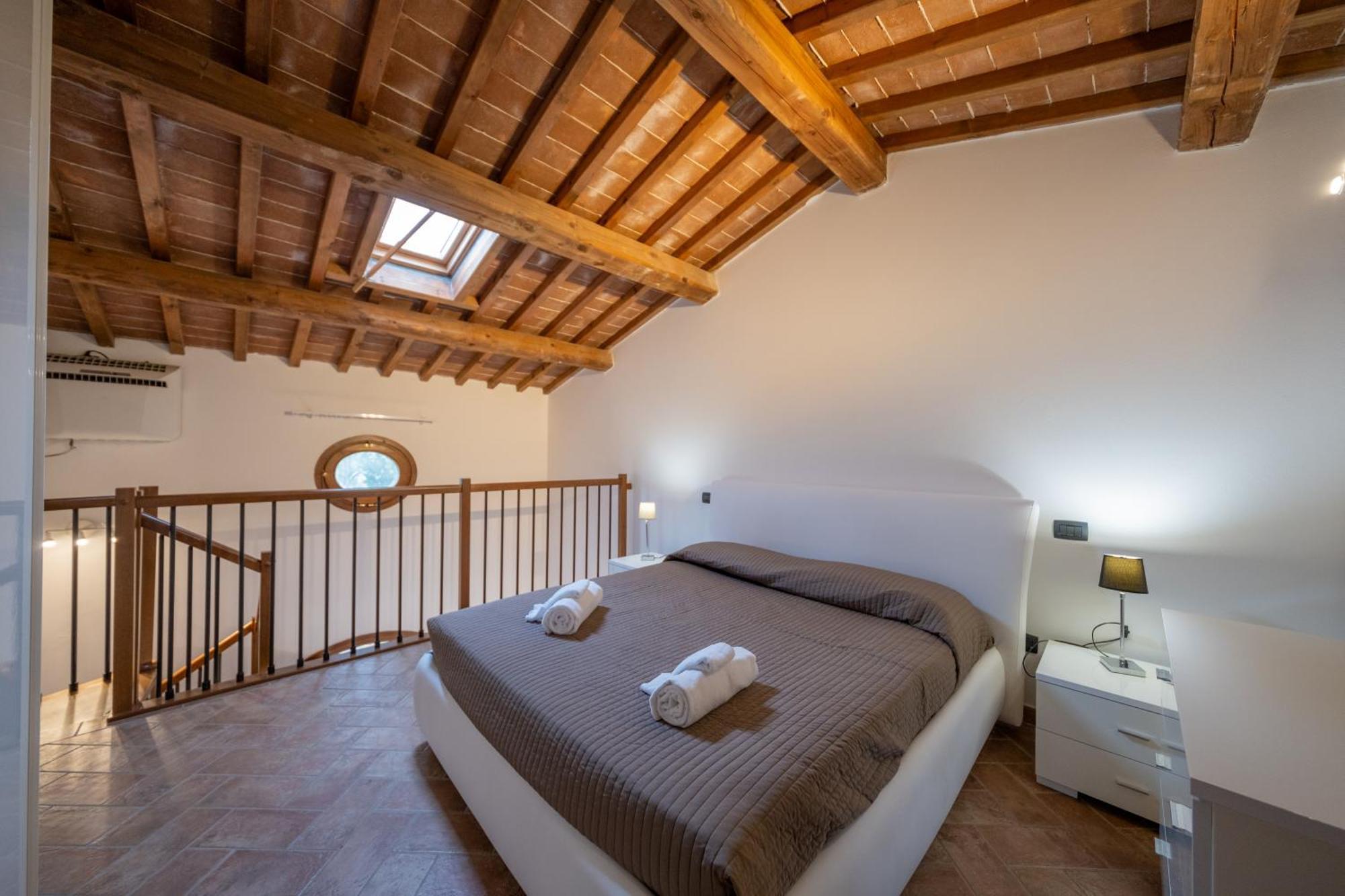 San Ruffino Apartments Lari Екстер'єр фото