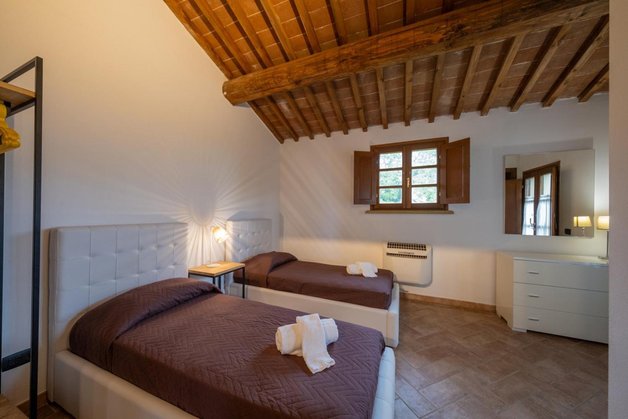 San Ruffino Apartments Lari Екстер'єр фото