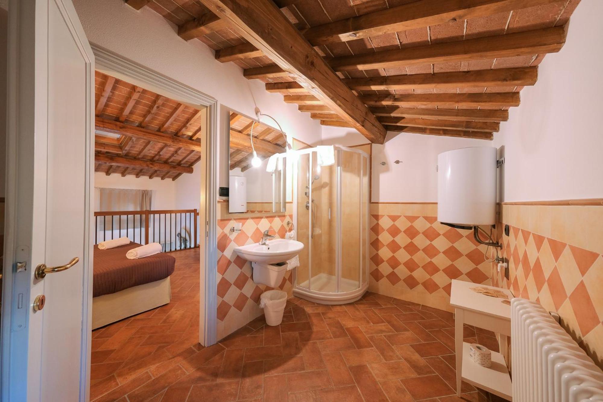 San Ruffino Apartments Lari Екстер'єр фото