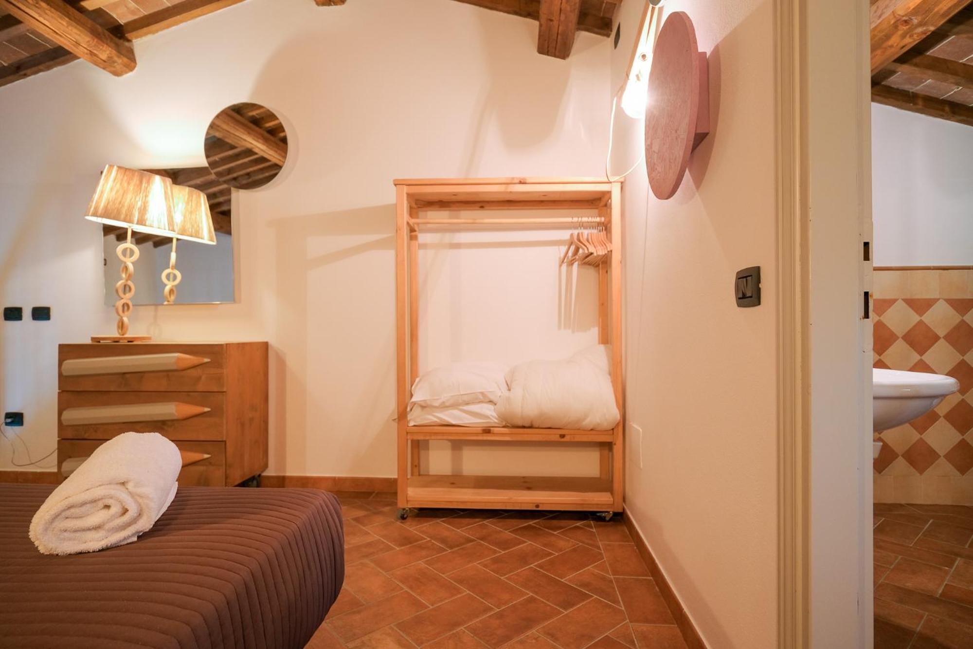 San Ruffino Apartments Lari Екстер'єр фото